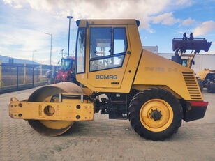 Bomag BW 156 PD-3 Single Drum Vibratory Roller Pdf Parts Manual 101580010101 -> 101580010106 (00815301)