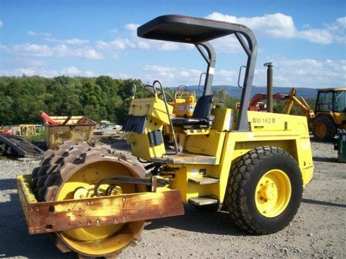 Bomag BW 142 AD Single Drum Vibratory Roller Pdf Parts Manual 101510420115  -> 101510420129 (00810025)