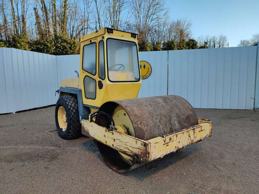 Bomag BW 172 D-2 Single Drum Vibratory Roller Pdf Parts Manual