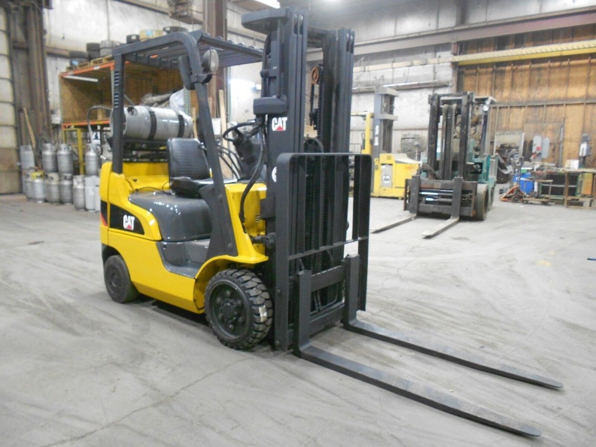 Caterpillar C5500 Forklift Pdf Parts Manual