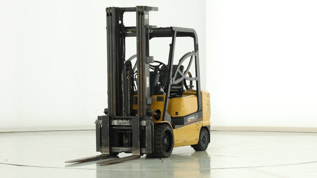 Caterpillar GC30K Forklift Pdf Parts Manual