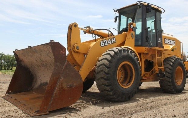 John Deere 624H 4WD Wheel Loader and TC62H Tool Carrier Loader Operation and Test Manual TM1639